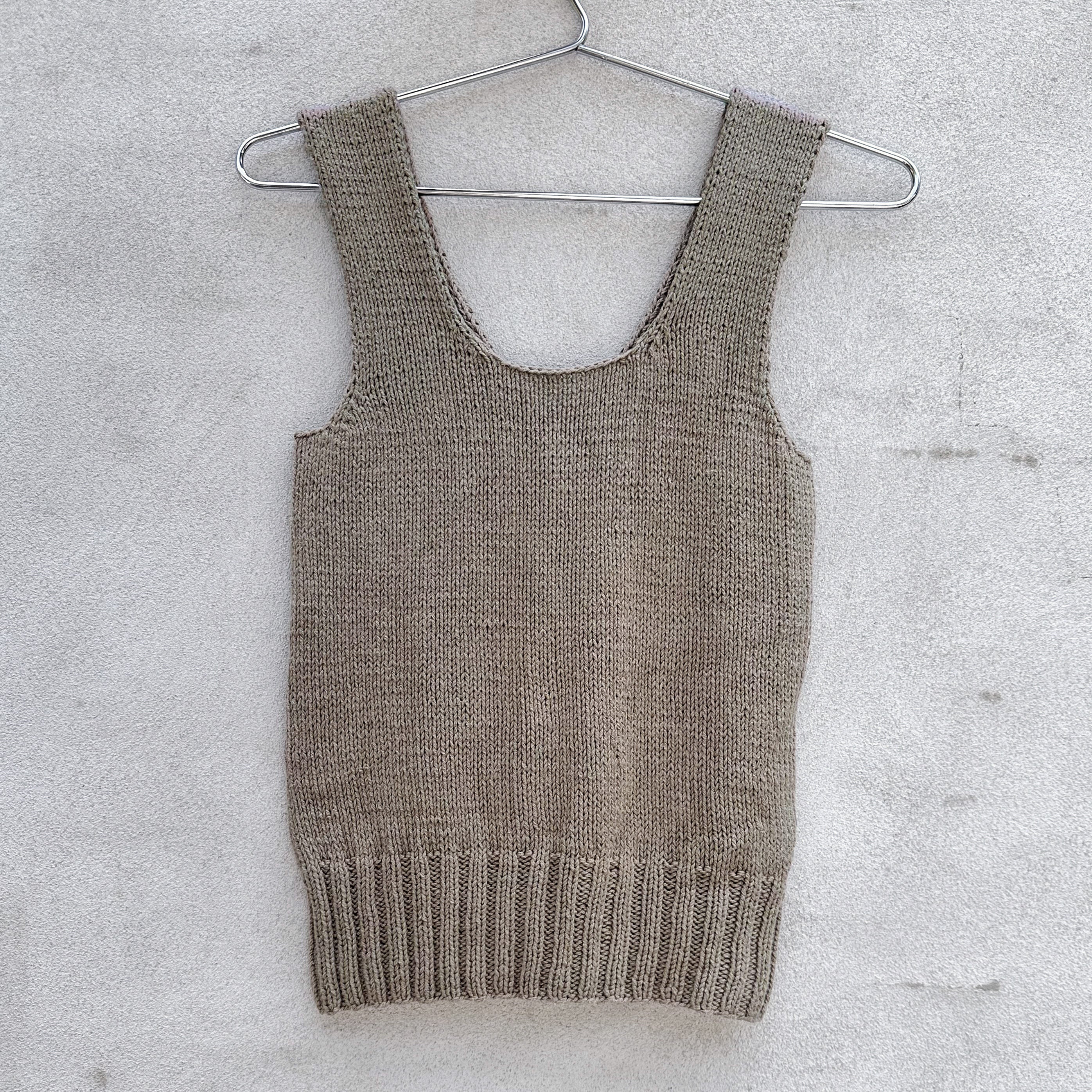 Twisted V-top - Dansk