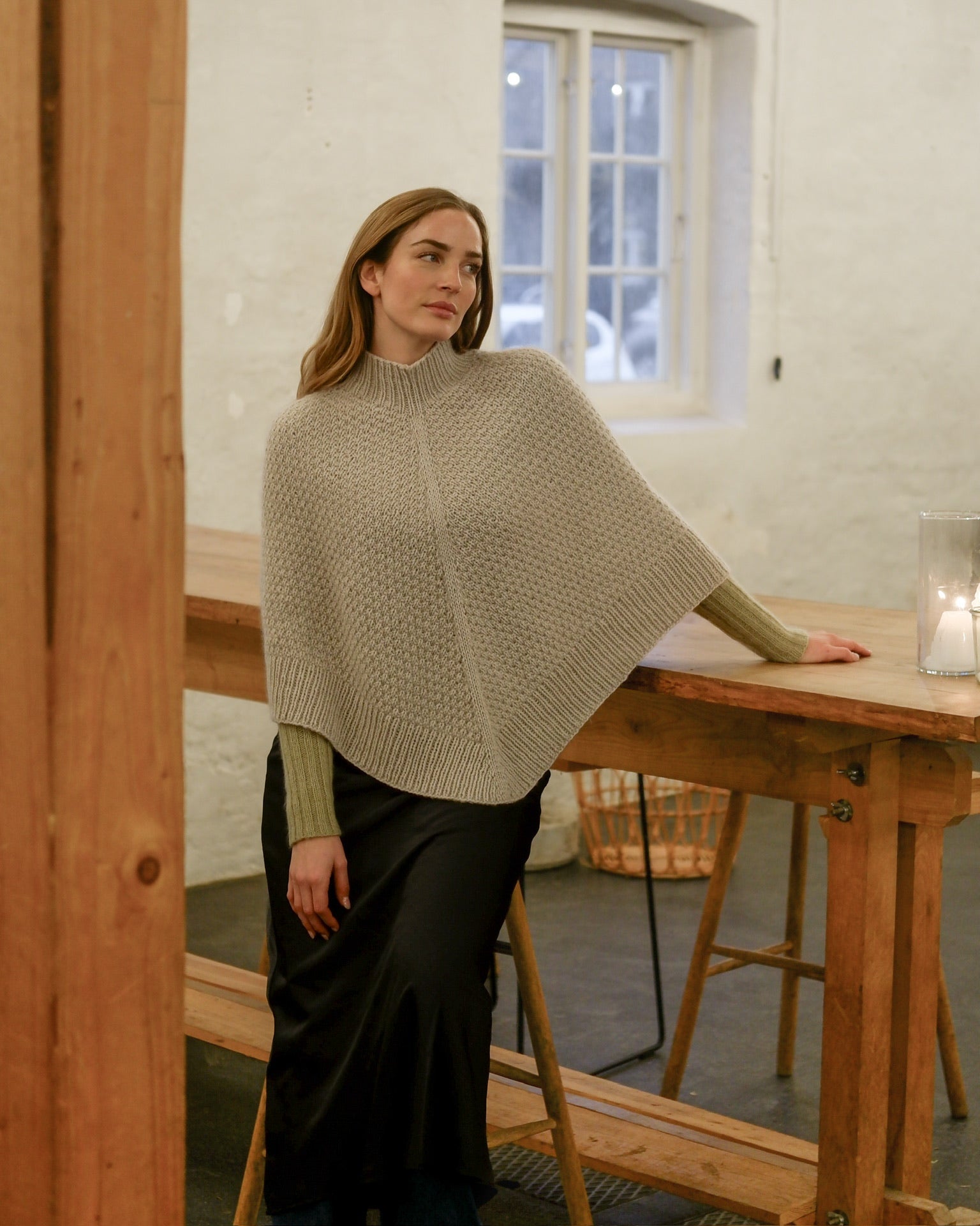 Elvira Poncho - Dansk