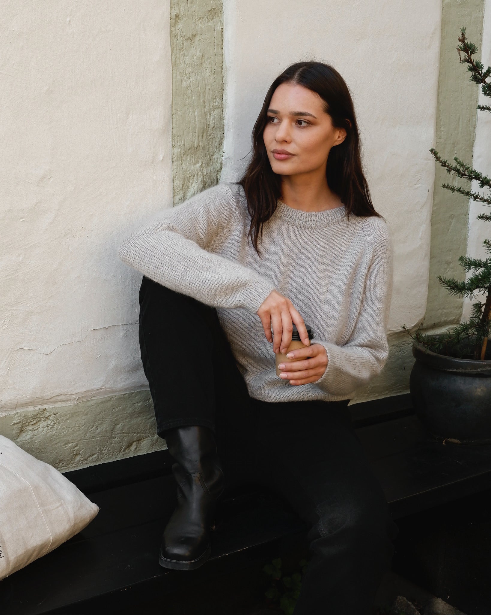 It's Not a Sweatshirt - Dansk