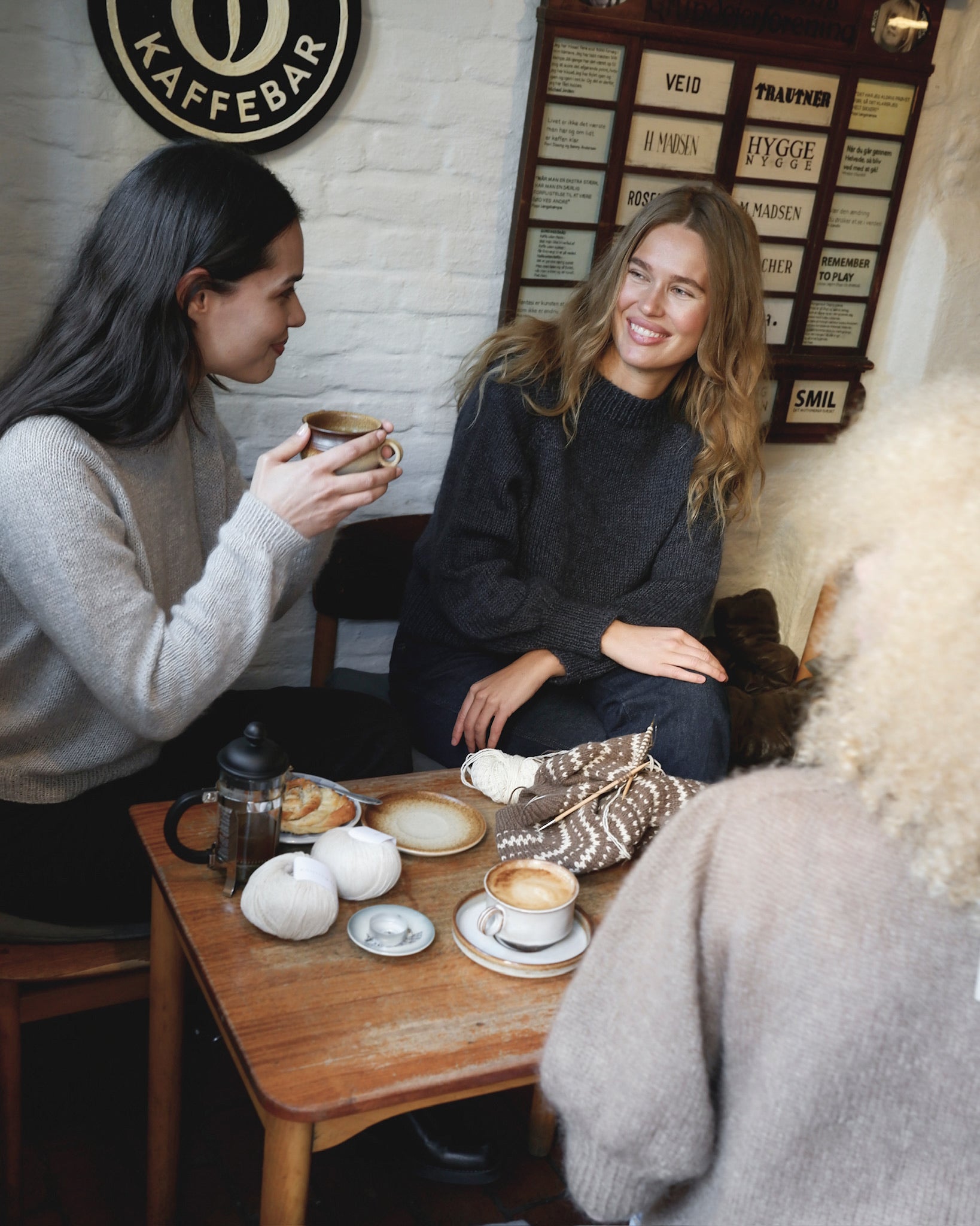 Enkel og Enkel Sweater - Dansk