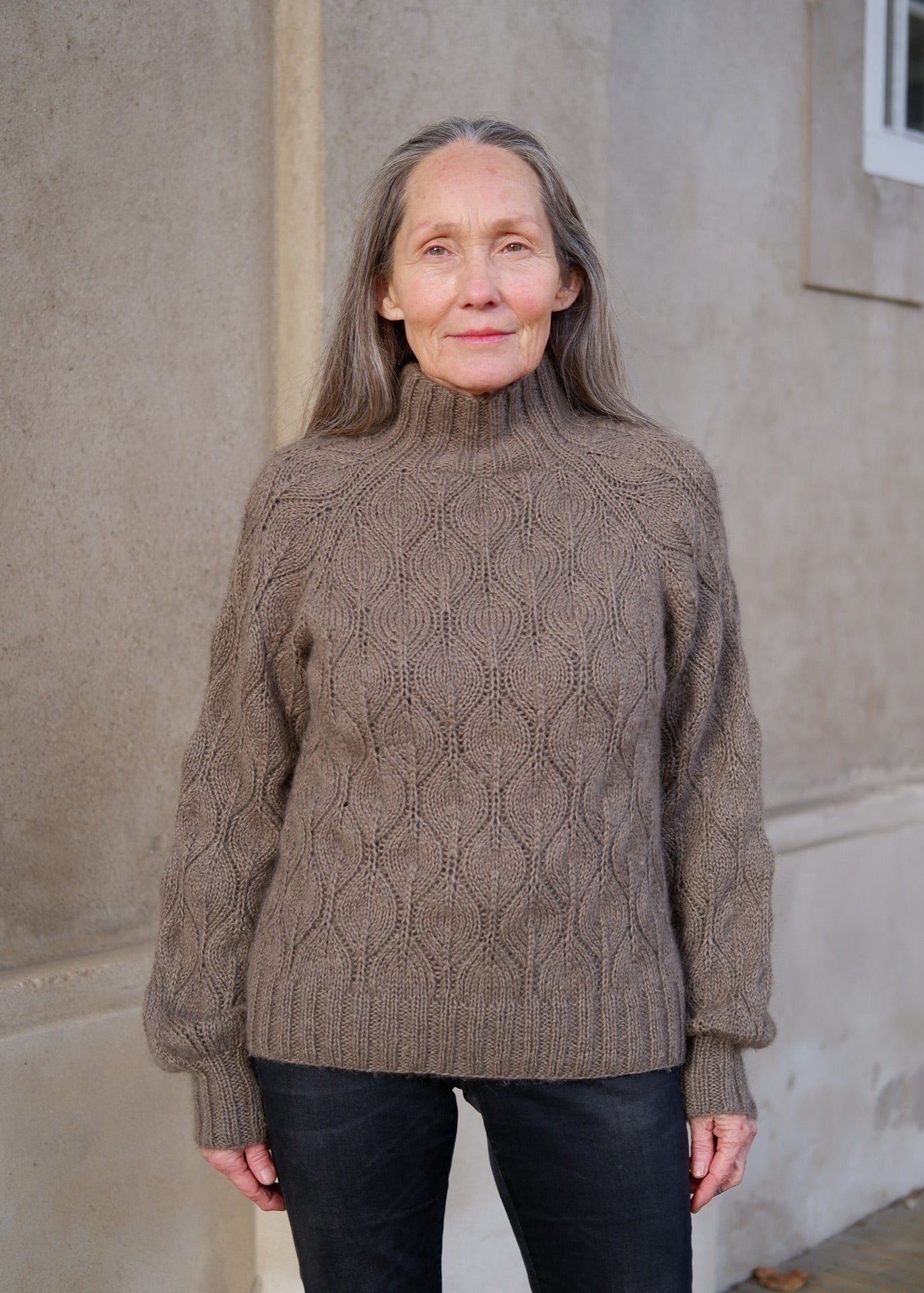 Olive Turtleneck - Norsk