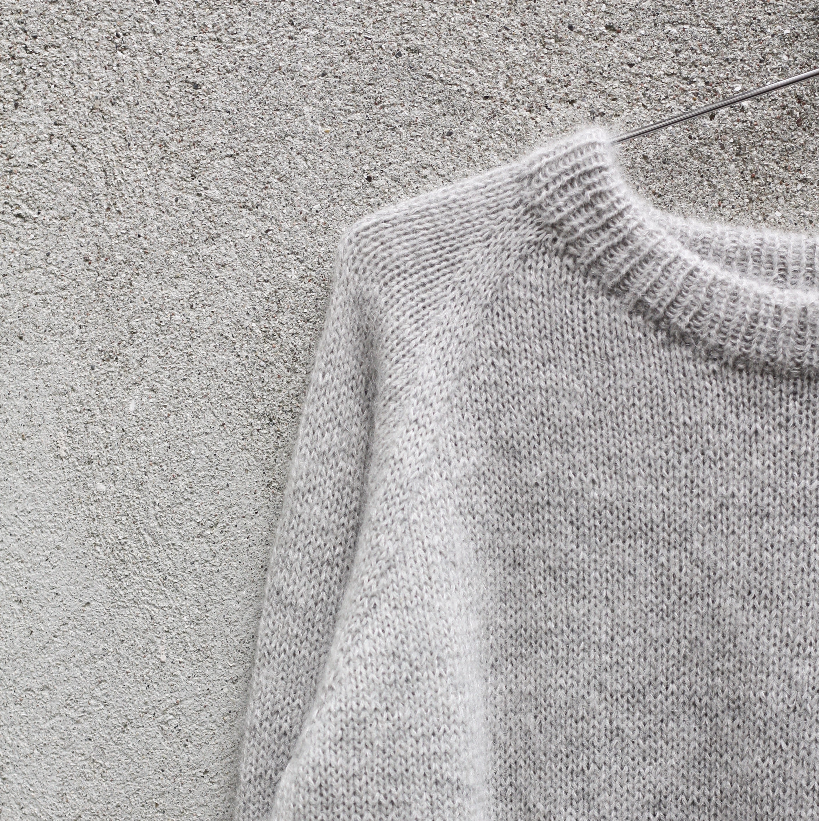 It's Not a Sweatshirt - Dansk