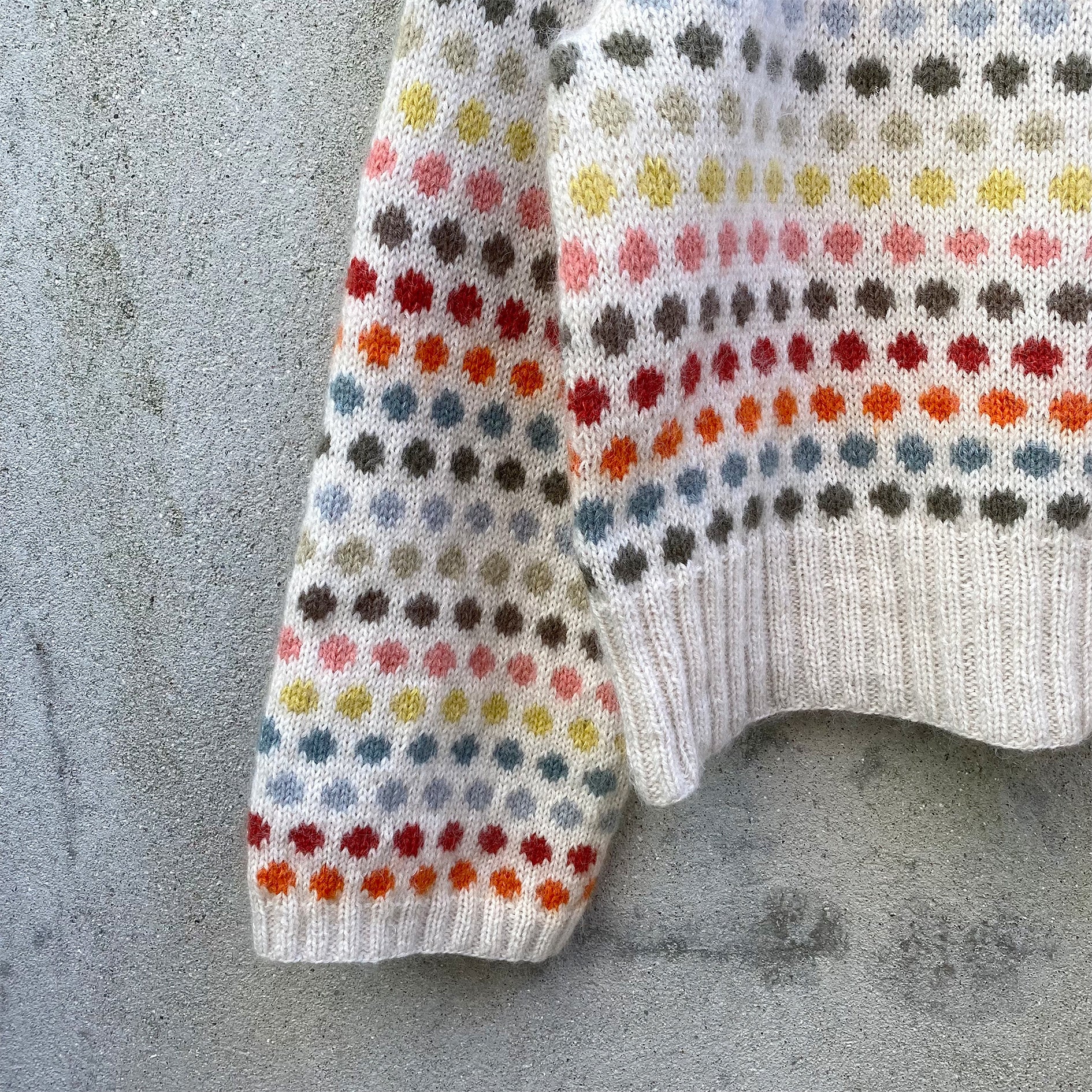 Prik Sweater - Voksen - Dansk