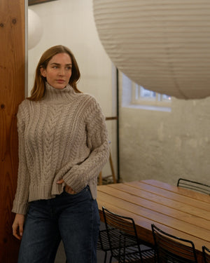 Chunky Cable Sweater - Dansk